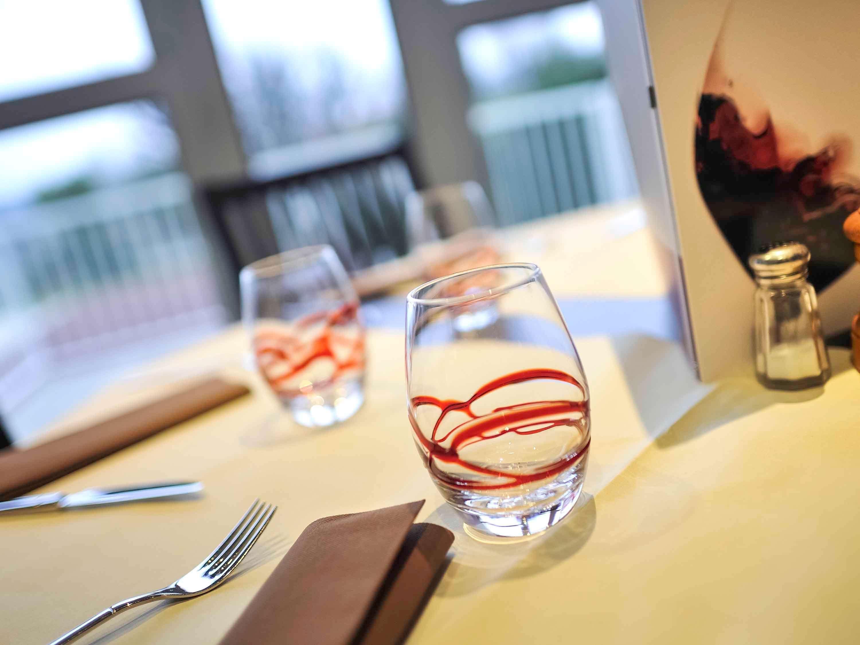 Mercure Rouen Val De Reuil Val-de-Reuil Dış mekan fotoğraf